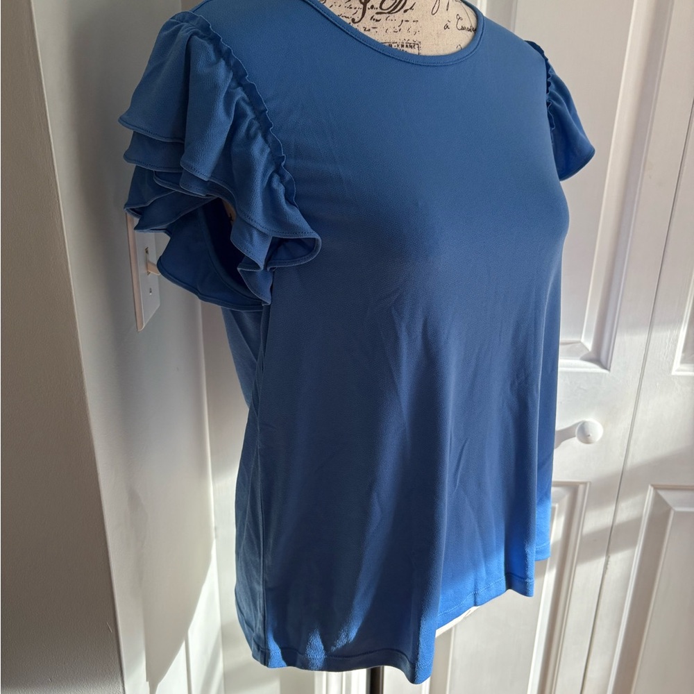 CeCe Blue Flutter Sleeve Ruffled Top - Picture 3 of 9